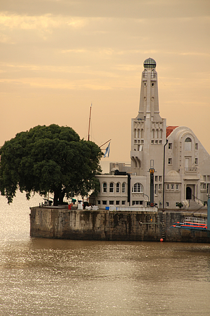 Read more about the article Day Trip to Colonia del Sacramento