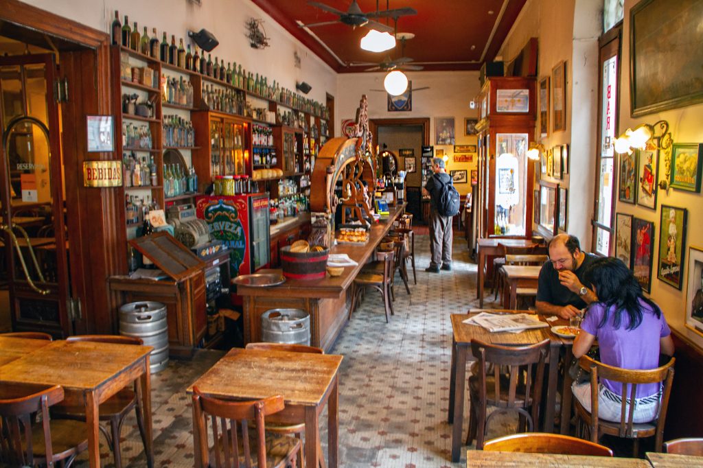 Bar Notable Bar Federal in Buenos Aires